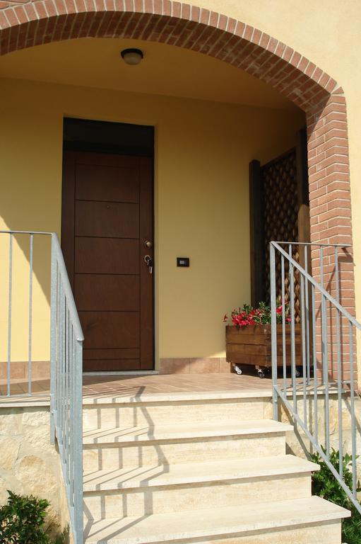 فيلا Casa La Pineta Pievescola الغرفة الصورة